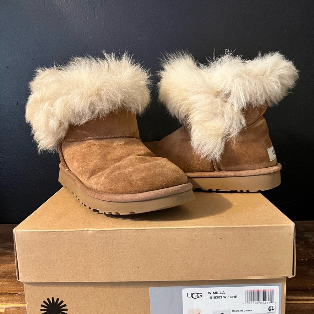 UGG Tan Ankle Boots with Cream Fur Trim